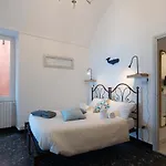 Rudys Vacation N *